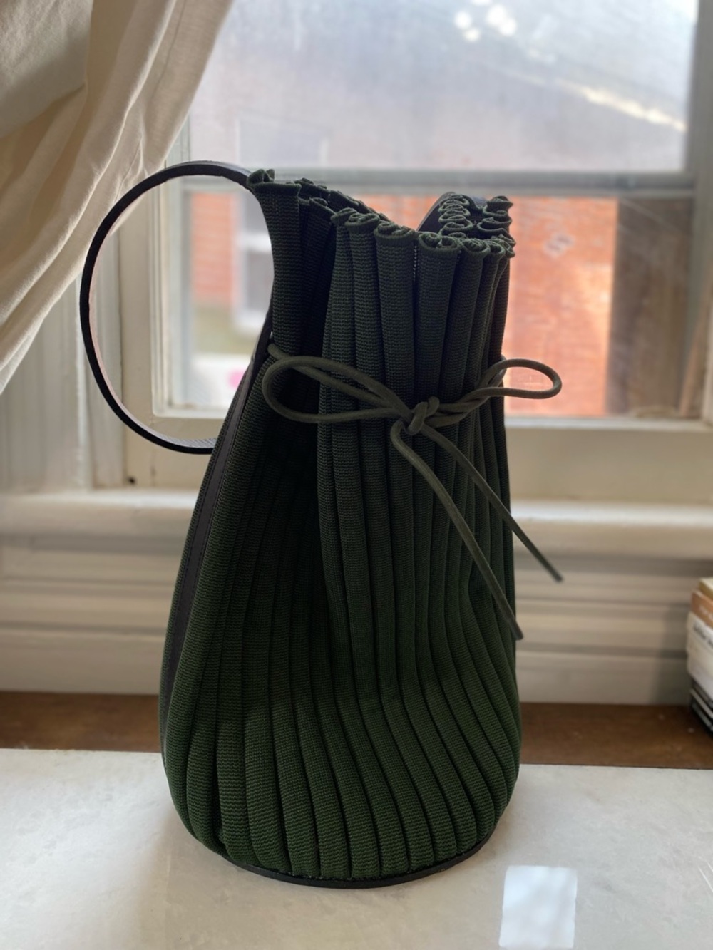 Hoi Bo Supernova GREEN large structural shoulder bag - Picture 2 of 8